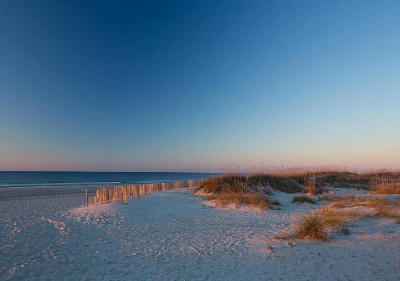 Atlantic Beach Resort, A Ramada By Wyndham Εξωτερικό φωτογραφία