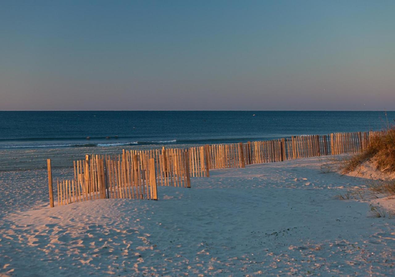 Atlantic Beach Resort, A Ramada By Wyndham Εξωτερικό φωτογραφία