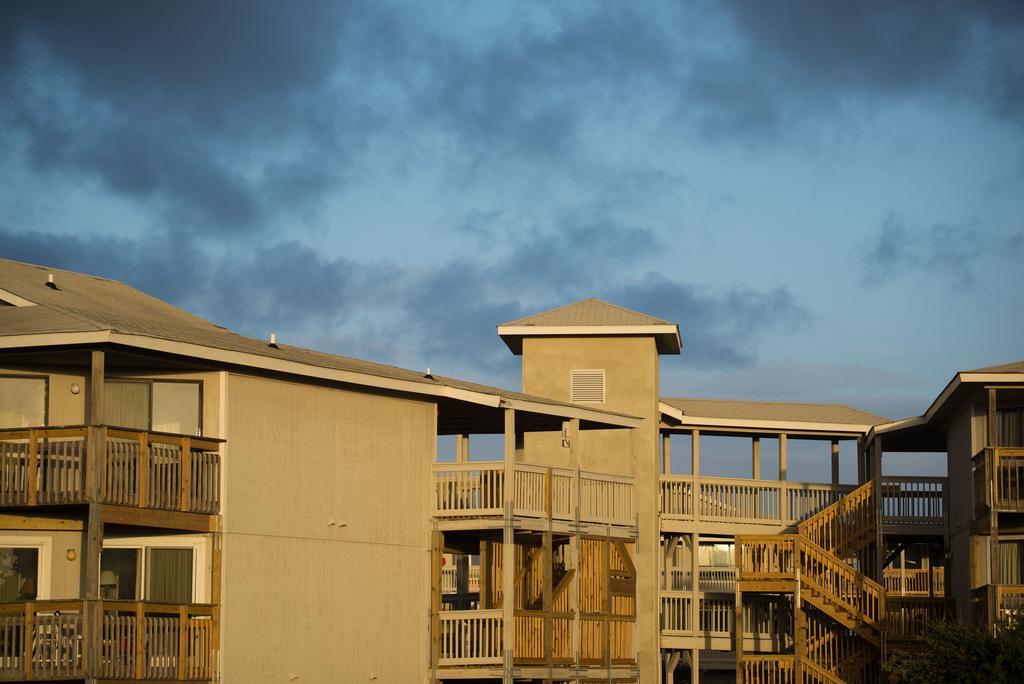 Atlantic Beach Resort, A Ramada By Wyndham Εξωτερικό φωτογραφία